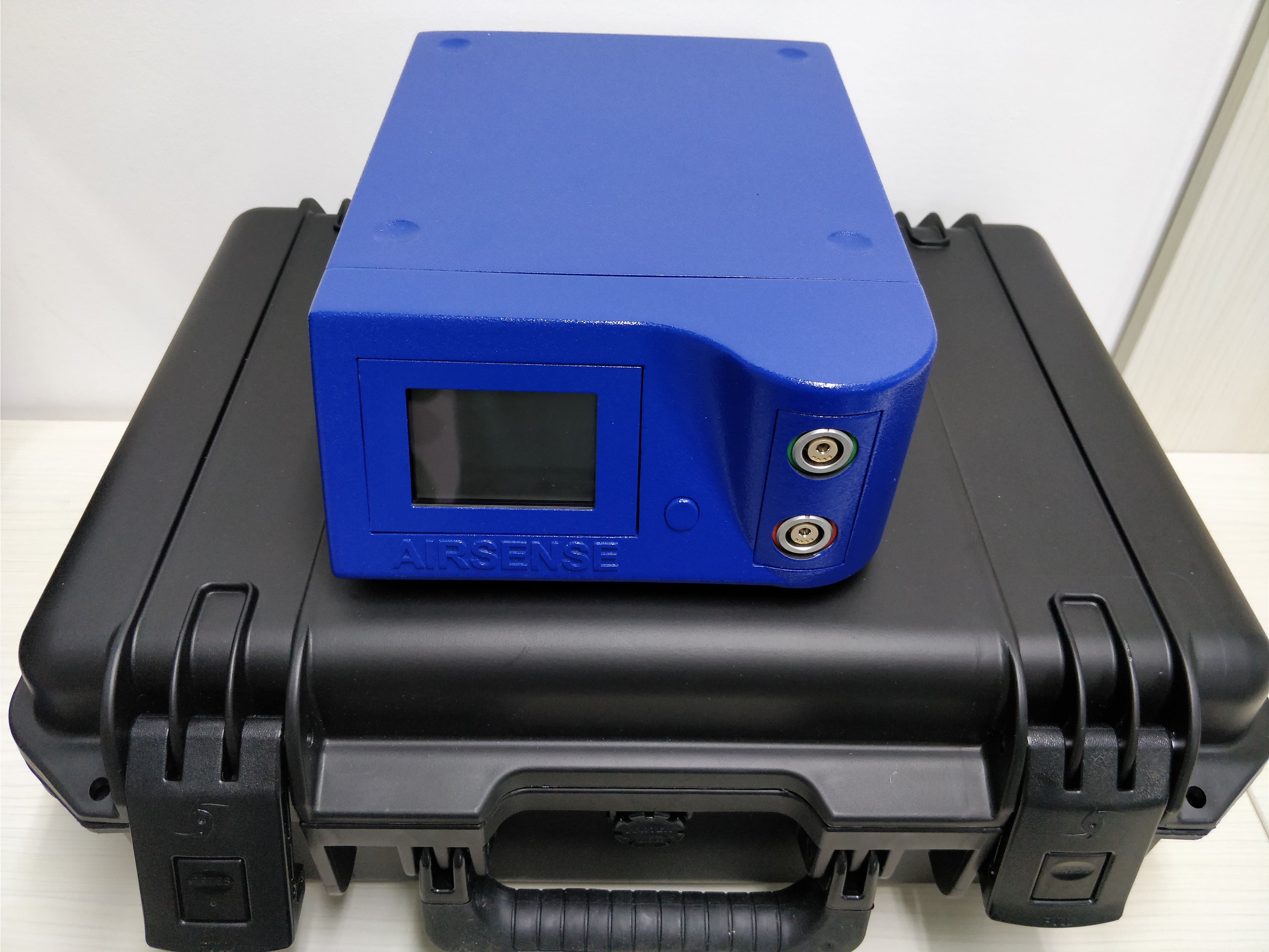 实时掌握河流恶臭气体排放数据，PEN3.5便携式恶臭气体监测系统轻松搞定