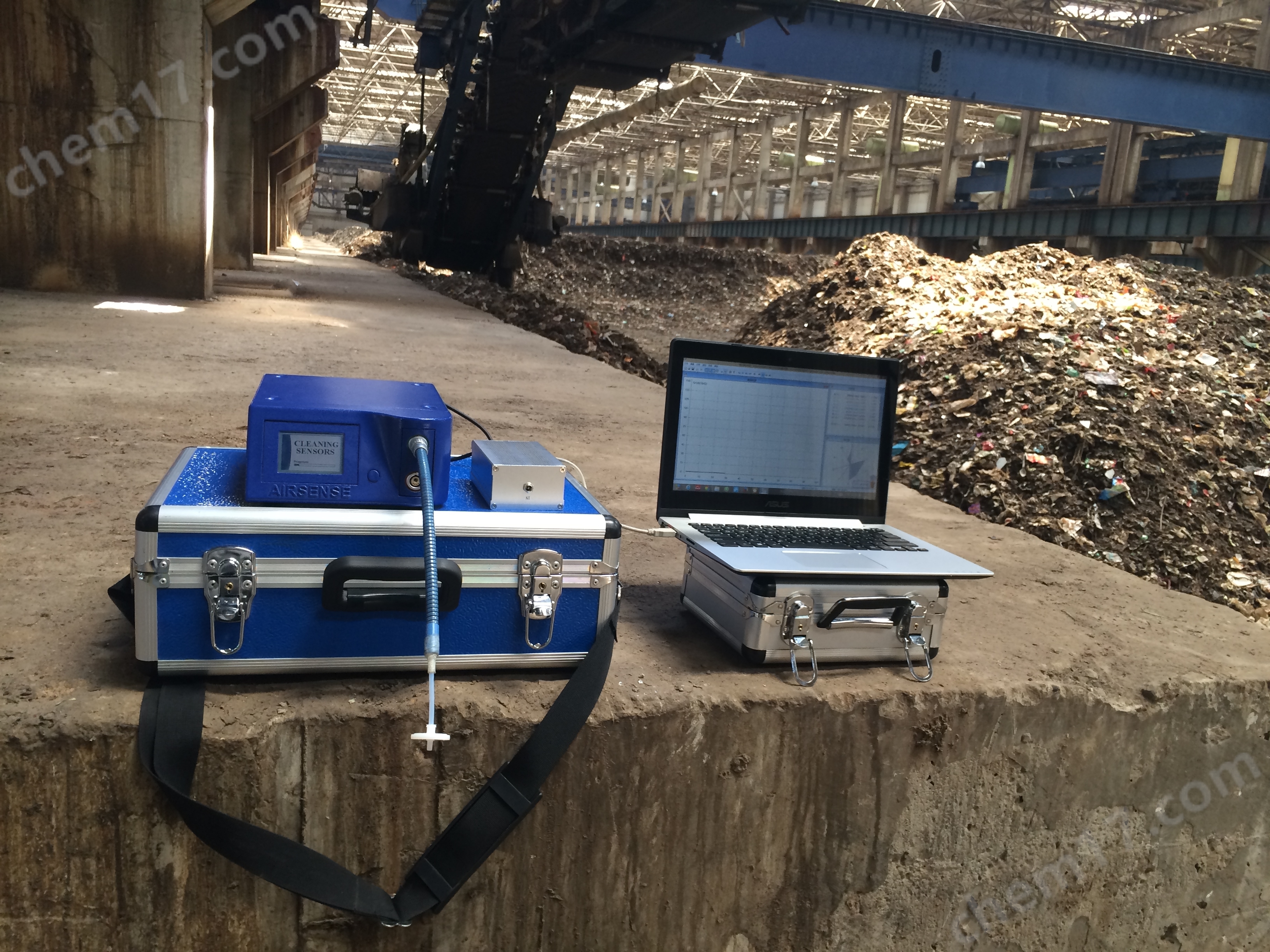 电子鼻恶臭监测仪